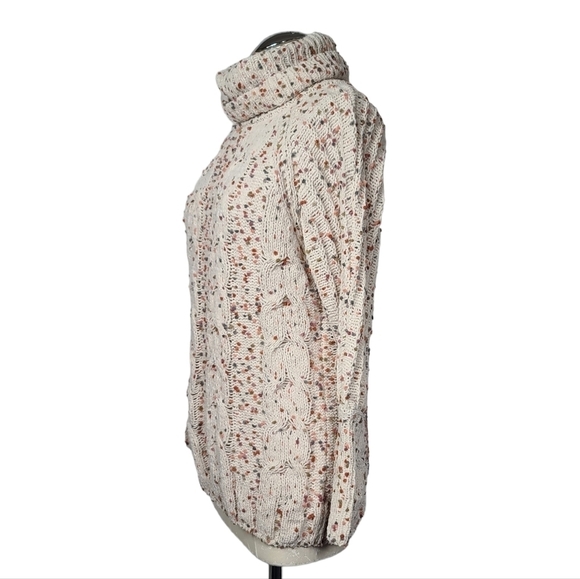 Moon & Madison Textured Dot Turtleneck Knit Sweater XS - Picture 4 of 8